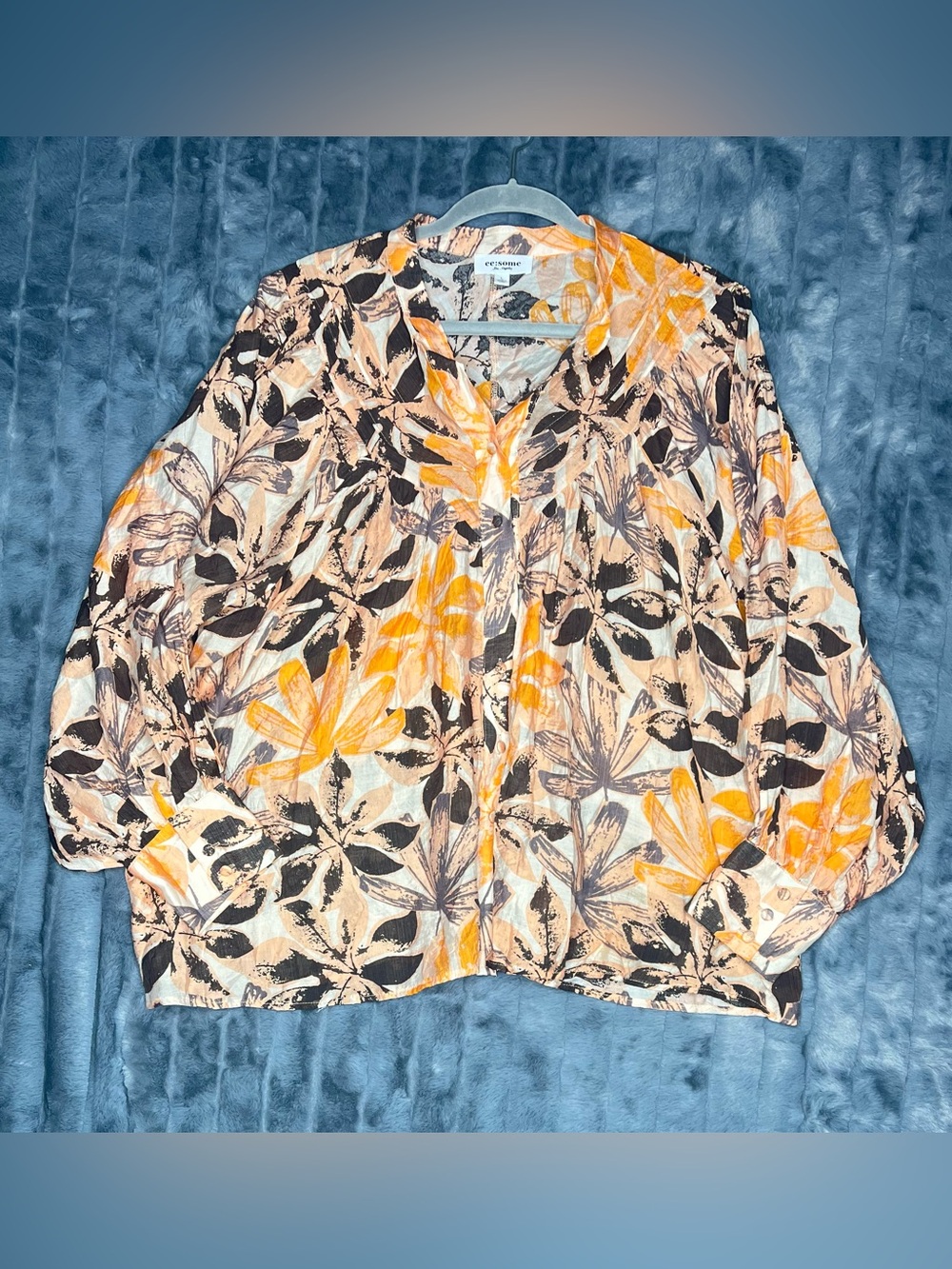 ee:some Los Angeles Women’s L Floral Button Front Blouse Boho Oversized Abstract